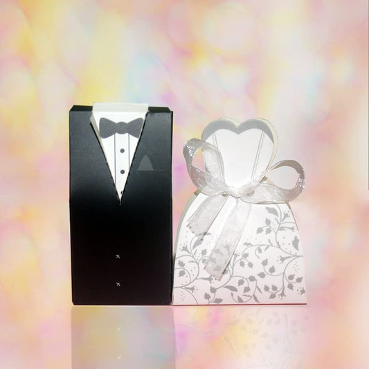 KAKABUQU 100 Pcs Wedding Favor Boxes - Romantic Party Cardboard Candy Boxes With Bride and Groom Dress Design for Chocolate Gifts, Bridal Shower Decoration Supplies