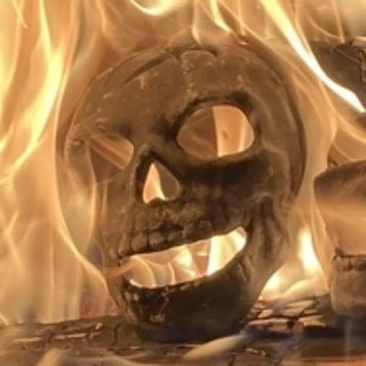 JTRF Fire Pit Skull – Metal Human Skull Fire Log for Fireplaces, Fire Pits & Campfires, Creepy Halloween Decor, Reusable Indoor & Outdoor Accessory