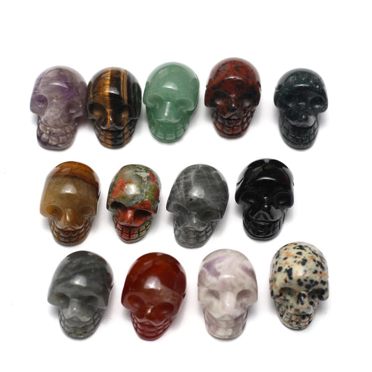LHJ 7 Pcs Natural Stone Ornaments Crystal Décor Stone Figurines Carved Healing Statue Home Table Sculpture Skull Decoration for Women Men Gift