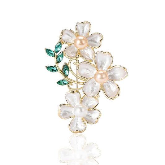 Camellia Flower Brooch for Women Luxury Pearl Flower Brooches Rhinestone Floral Pin Sweater Coat Dress Accessories Gifts for Mother's Day Party Wedding