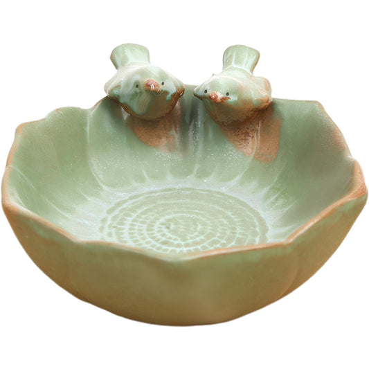 Ngbbby Suculentas Pot with 2 Adorable Birds Succulent Planter DIY Flower Planting Garden Pots Ceramic Round Hollow Planter for Home Indoor Outdoor Garden Decor, Succulent