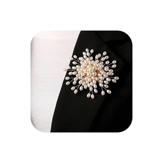 Charm White Pearl Brooch Pins for Women,Striking Large Pearl Flower Statement Costume Pin Graceful Wedding Anniversary Prom Jewelry Gifts (Pearl4)