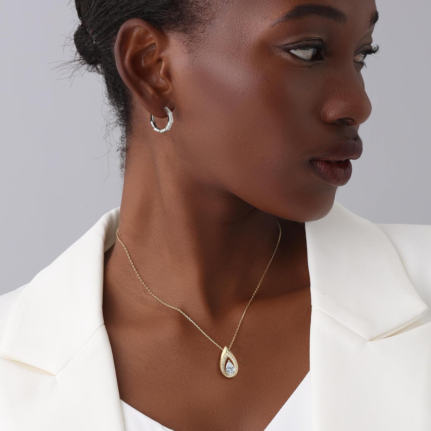 Kstyle Yellow Gold Moissanite Pendant Necklaces for Women Valentine's Day Birthday Gift Anniversary Jewelry for Wife Daughter Grandma Mom Sister (1 cttw Non Tarnish)