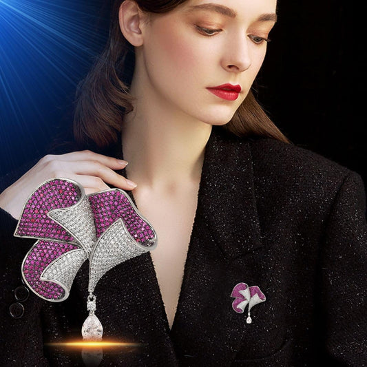UNVAK Rhinestone Flower Brooch Purple Calla Lily Brooch Pin Fashion Purple Flower Lapel Pin Jewelry Mother's Day Birthday Gift for Mom Wife