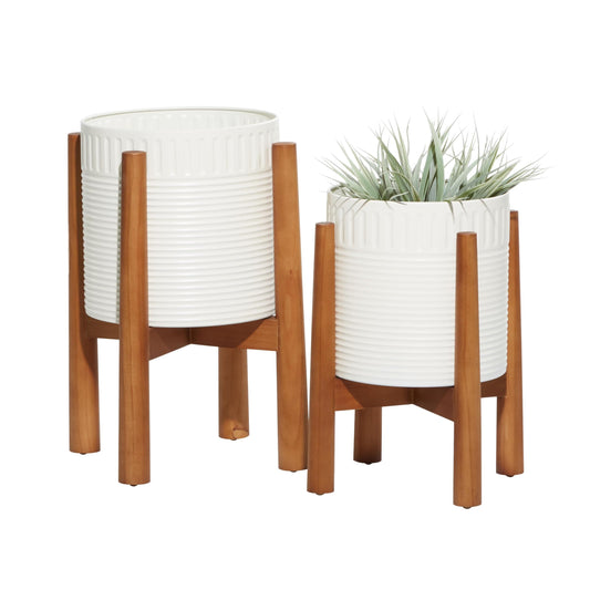 Deco 79 Metal Indoor Outdoor Planter Large Planter Pot with Removable Wood Stand, Set of 2 Planters 17", 15"H, White