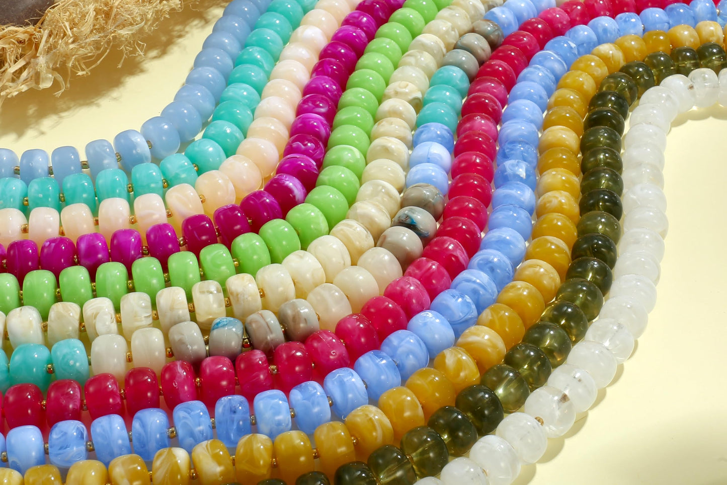 Badu Mint Green Chunky Beaded Necklace for Women,Acrylic Bead Choker Statement Necklace Cute Trendy Necklaces Jewelry Gifts