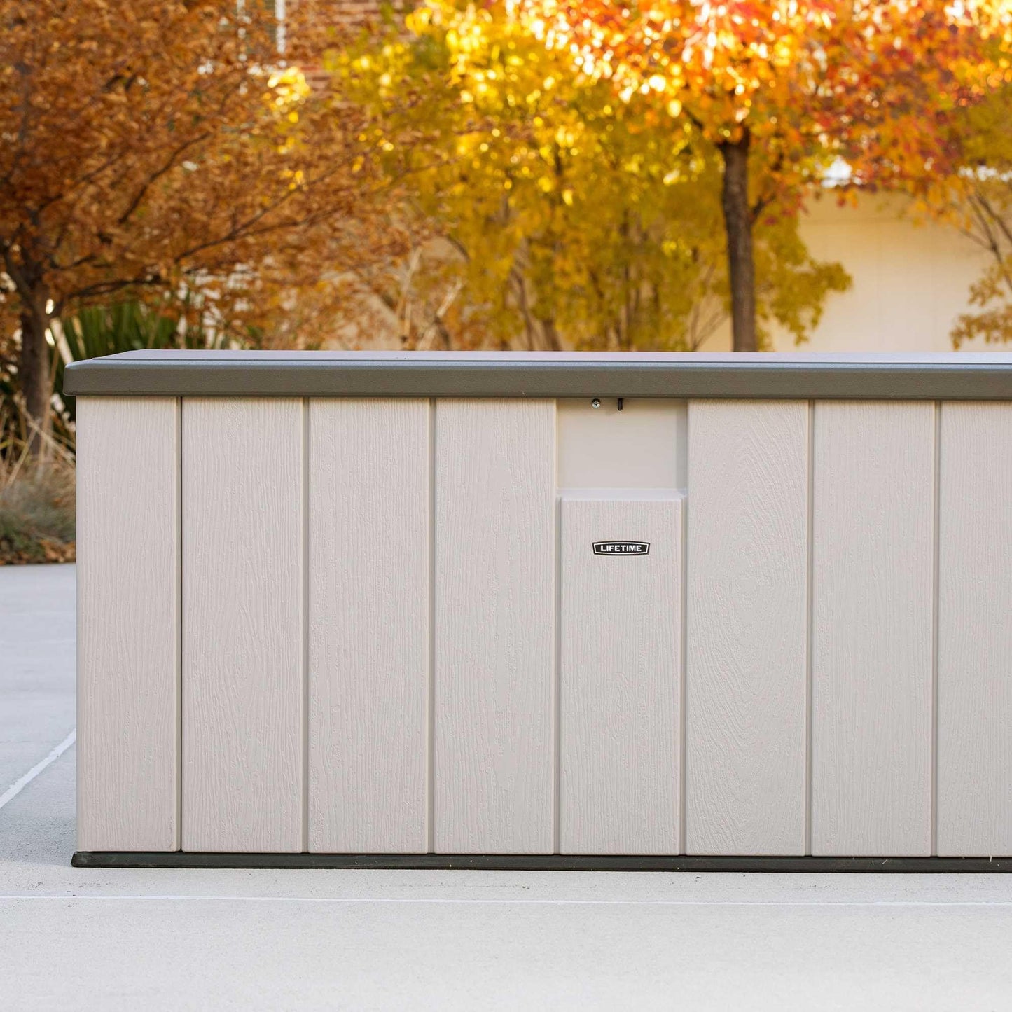 LIFETIME 60254 Heavy-Duty Outdoor Storage Deck Box, 150 Gallon, Desert Sand/Brown