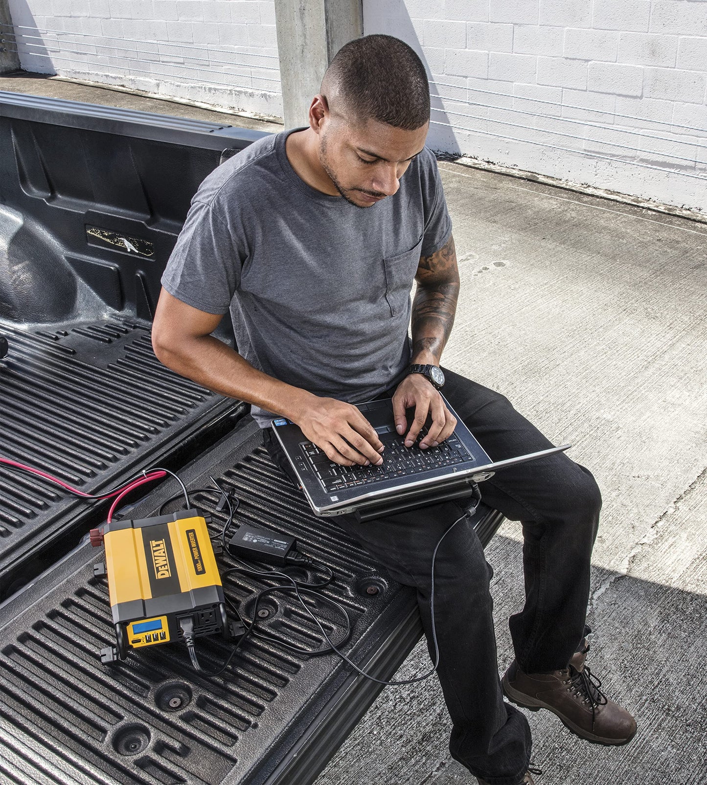 DEWALT DXAEPI1000 Power Inverter 1000W Car Converter with LCD Display: Dual 120V AC Outlets, 3.1A USB Ports, 12V DC Adapter, Battery Clamps